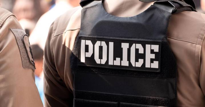 Protestas cerca de la embajada de Estados Unidos en Bogotá dejan policías heridos