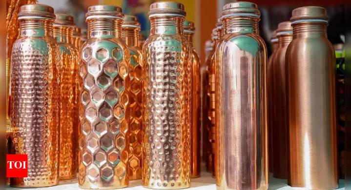 Not always healthy: Who should avoid drinking water from copper bottle and why