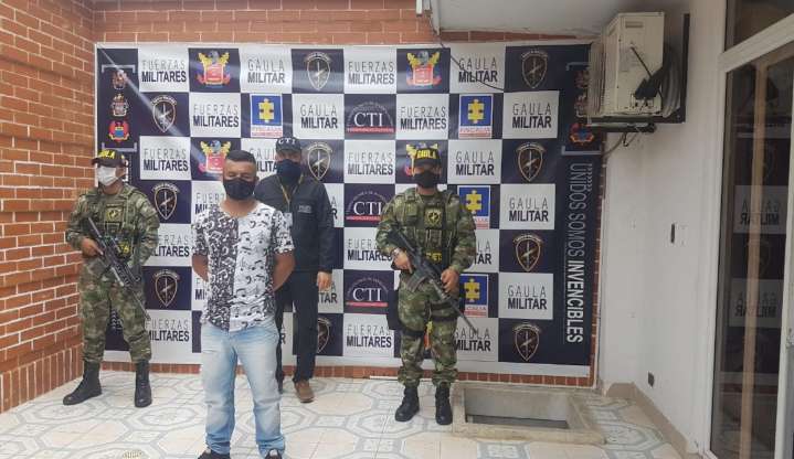 Servidor judicial del Caquetá destituido por hacerse pasar como fiscal para permitir la fuga de alias ‘El Enano’