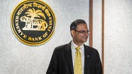 RBI keeps status quo on rates, announces measures to boost bank credit