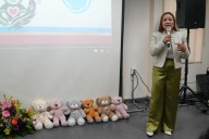 Nicolás Romero impulsa salud emocional de la niñez con entrega de “Oso Terapéutico”