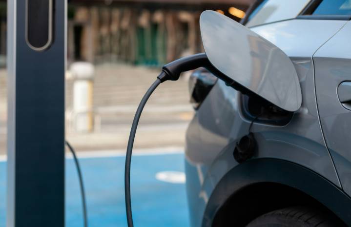 Ventas de autos híbridos y eléctricos a la baja en Jalisco