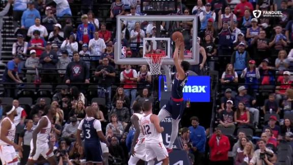 Harden scores 30 points to help Clippers rout Suns 129
