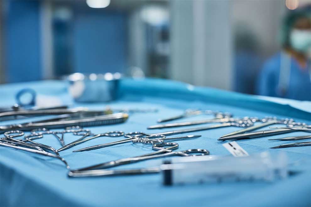 Un trasplante de hígado de cerdo modificado genéticamente mantiene con vida a un paciente durante seis meses