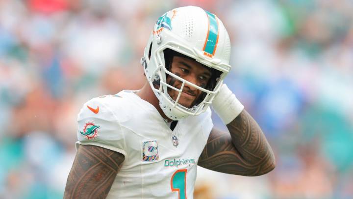 Tua Tagovailoa calls out Dolphins teammates for missed meetings