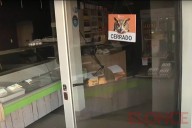 Rompieron el frente de un comercio en Paraná y se investiga si fue un robo