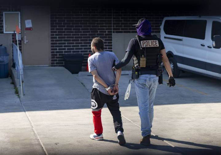 Federal judge in Chicago set to rule on alleged ICE violations