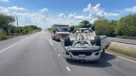 Volcadura en la Valles-Tampico deja tres lesionados