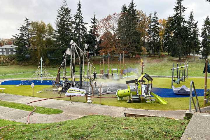 Officials say Monday morning fire at Everett playground was intentionally set