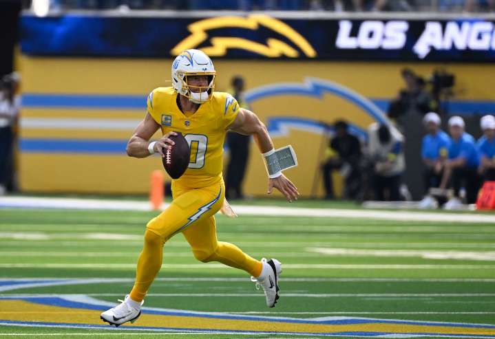 DraftKings “Herbert Effect” parlay highlights Vikings vs. Chargers TNF Week 8