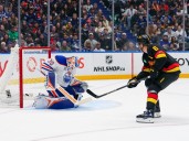 Canucks Player Grades: Lots of pulling on identity rope in 4