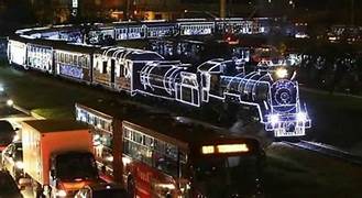 Italia estrena tren navideño 
