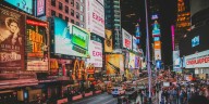 Broadway en estado de alerta por negociaciones laborales que hacen peligrar una exitosa temporada
