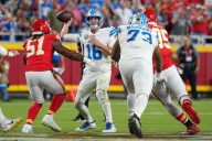 Fantasy plays: Players to start and sit for NFL Week 7