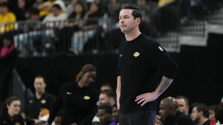 Warriors’ 1st half tactic had JJ Redick missing LeBron James