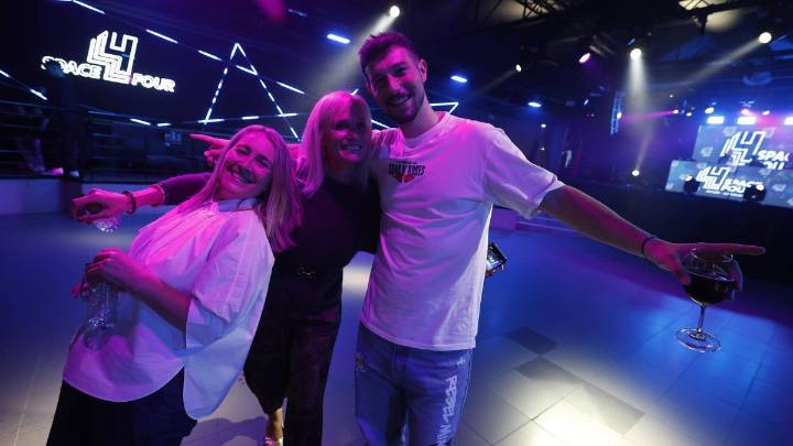 "Space Four" toma el relevo de la "Quattro" en la noche avilesina
