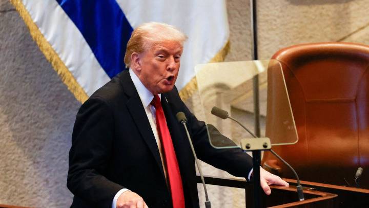 "La larga y dolorosa pesadilla ha terminado al fin": Donald Trump ante el Parlamento de Israel tras la liberación de rehenes