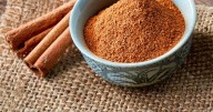 El ritual con canela para atraer abundancia en octubre que se hace el primer día del mes