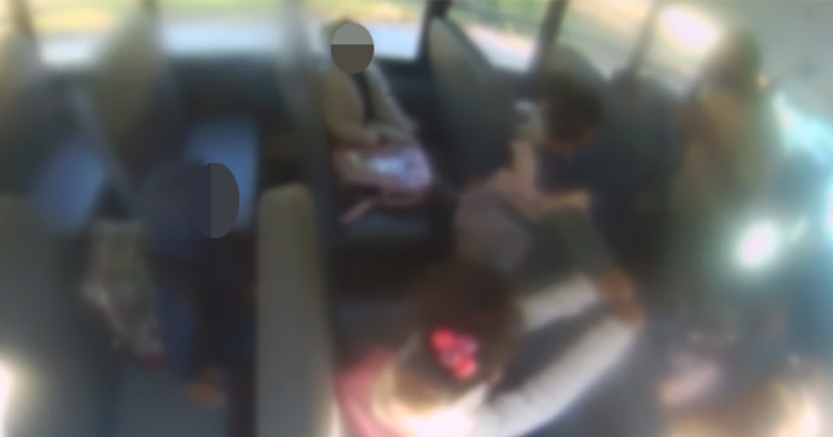 Missouri dad ordered daughter, 6, to assault another child on a school bus, authorities say