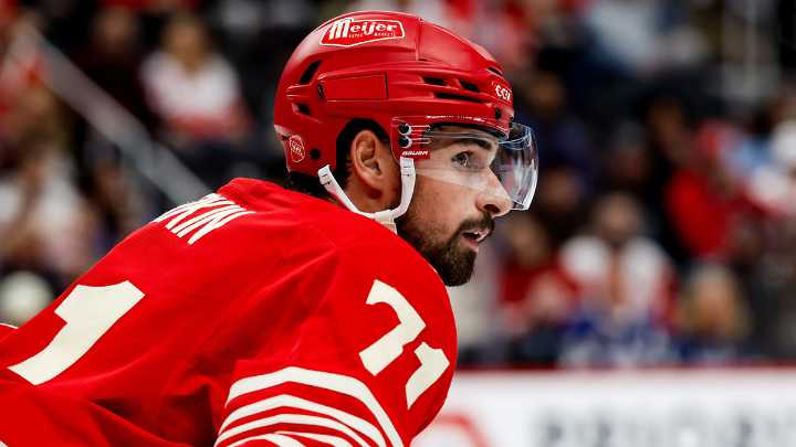 Red Wings GM Steve Yzerman denies icy relationship with Dylan Larkin