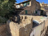 Aparece un torreón de la muralla musulmana del siglo IX durante la demolición de un edificio en Huesca