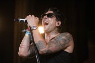 Former Lostprophets Singer Ian Watkins Killed in Prison Attack