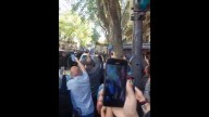 Una escena que se repite: Milei, otra vez abucheado en la calle