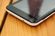 Querer el iPhone no alcanza: mayoría mantienen su viejo celular