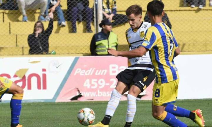 Reválida: Olimpo venció a Juventud Unida y avanzó de fase