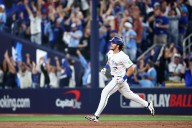 Blue Jays stay in ALCS with 6-2 Game 6 win over Mariners