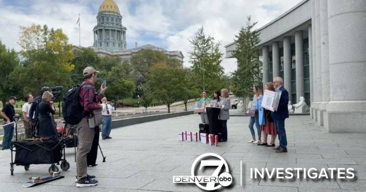 Republican lawmakers, activists deliver 6,000 signatures in push to change Colorado's competency law
