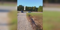 Hardy police officer helps stranded family
