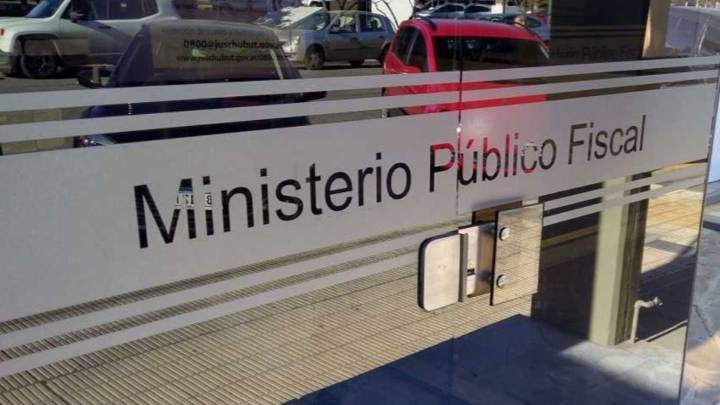 Insólito: anulan una condena y un juicio por robo porque el juez escribió el fallo con ChatGPT