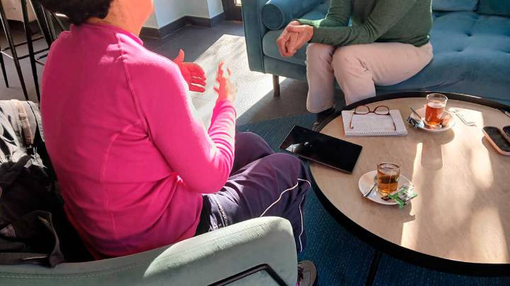 El Balneario de Ariño y Afammer forman a mujeres rurales contra la soledad no deseada