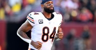 Broncos sign 41-year old TE Marcedes Lewis to the practice squad