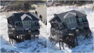 Momento en que olas destruyen casa en Carolina del Norte 🎦