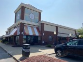 Restaurant chain blasts competitor going through bankruptcy in social media exchange