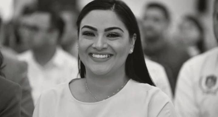 Asesinan en ataque armado a exalcaldesa de Colima mientras viajaba en un vehículo