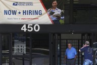 Lack of jobs data due to government shutdown muddies view of hiring and the US economy