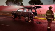 Jeep termina en cenizas tras sufrir incendio al sur de Saltillo
