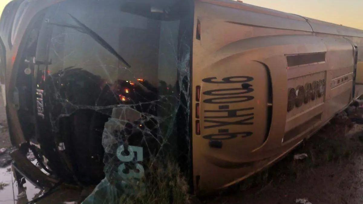 Fallece encargada de RRHH del IMSS-Bienestar Guaymas en accidente de autobús de pasajeros
