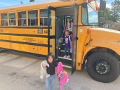 Waukegan schools app tracks students' buses