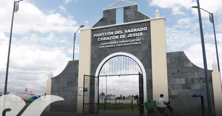 Refuerza San Andrés Cholula operativo en panteones por Día de Muertos