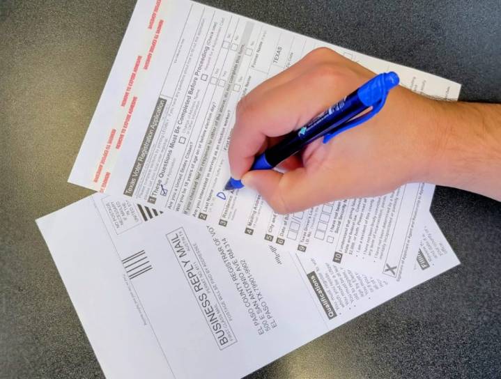 Register to vote by Oct. 6, weigh in on Sun Metro’s future
