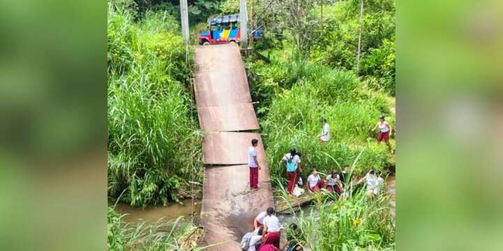 Tolima: dos estudiantes heridos por caída de un puente