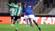 Un Betis sin brillo no pasa del empate ante el Genk