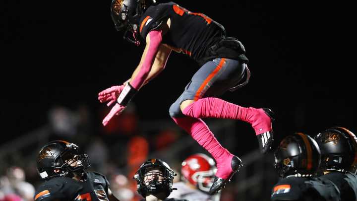 The Marlboro Dukes top the Red Hook Raiders 27