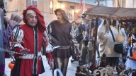 Huesca ensalza su pasado renacentista con 80 puestos artesanos y espectáculos