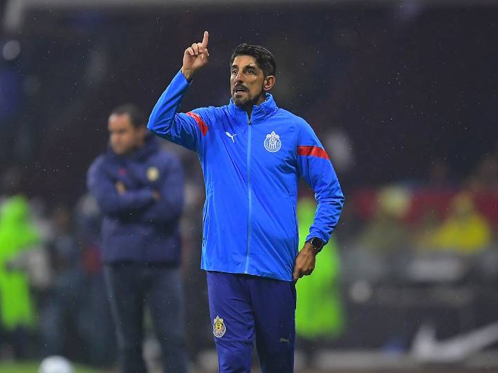 Paunovic dirigirá a Serbia; la mira en el Mundial 2026