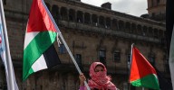 Miles de personas salen a la calle en Santiago en solidaridad con Palestina y contra la ocupación de Israel